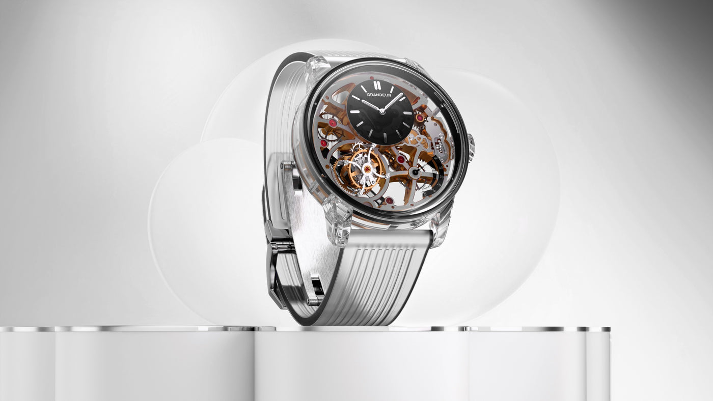 GRANDEUR Tilt — Obsidian with its frozen translucent strap