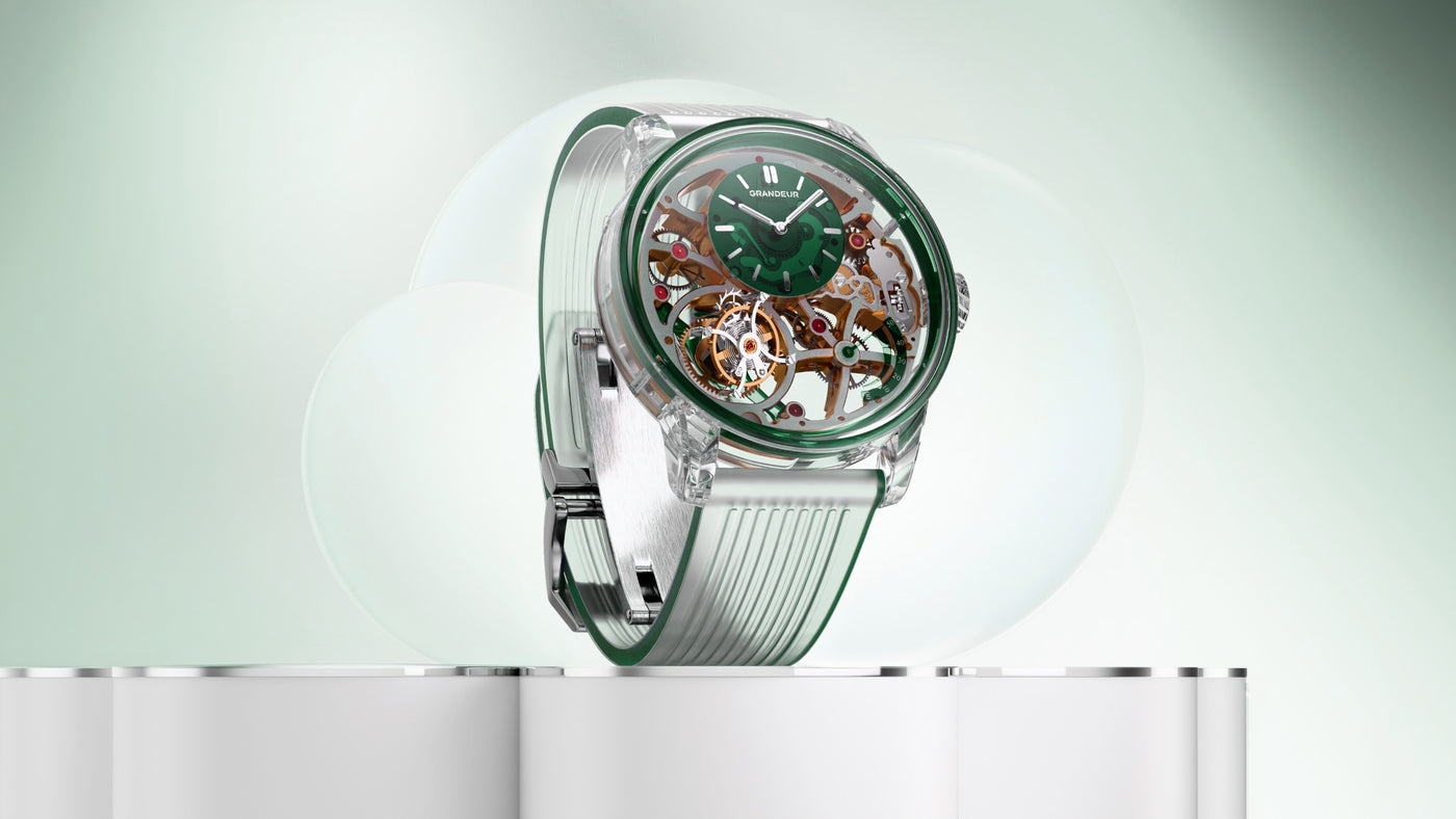 GRANDEUR Tilt — Emerald with its frozen translucent strap